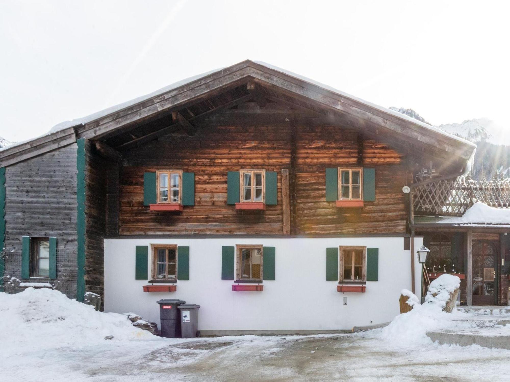 Rustic Farmhouse With Sauna In Bramberg Neukirchen am Großvenediger Buitenkant foto